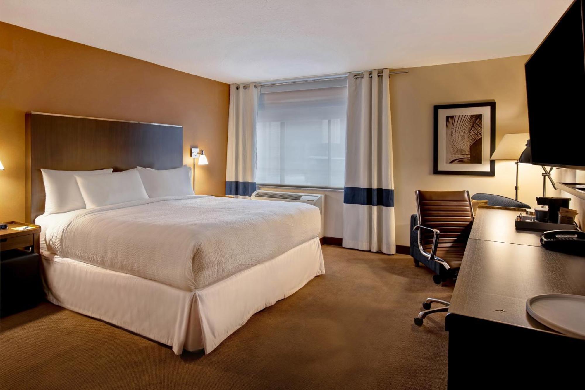 Four Points By Sheraton Пеория Экстерьер фото
