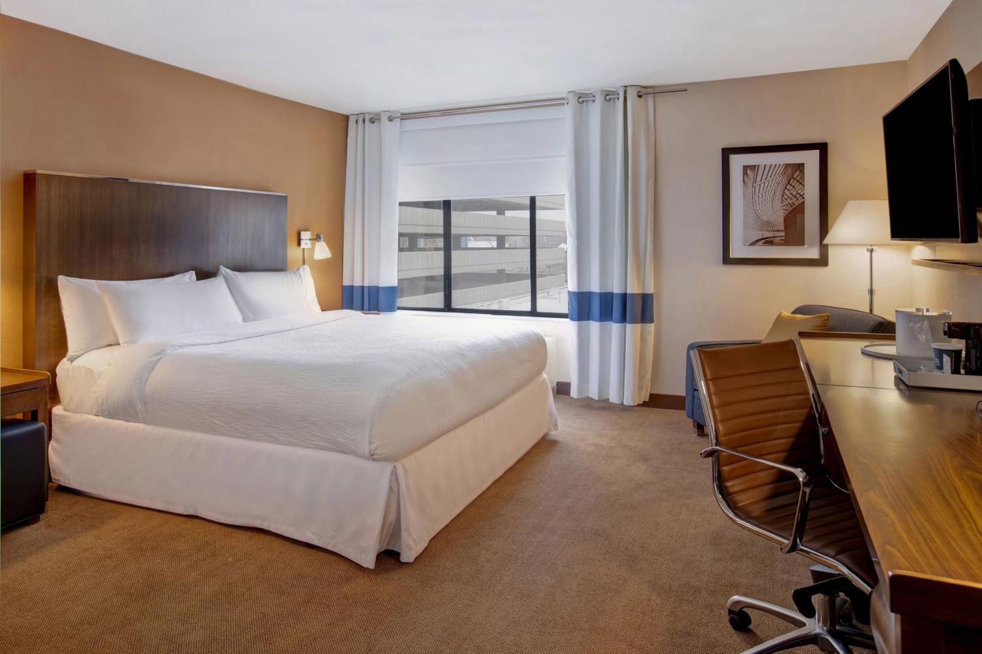 Four Points By Sheraton Пеория Экстерьер фото