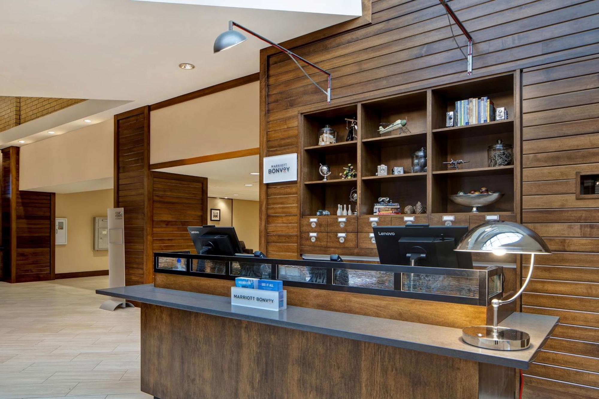 Four Points By Sheraton Пеория Экстерьер фото